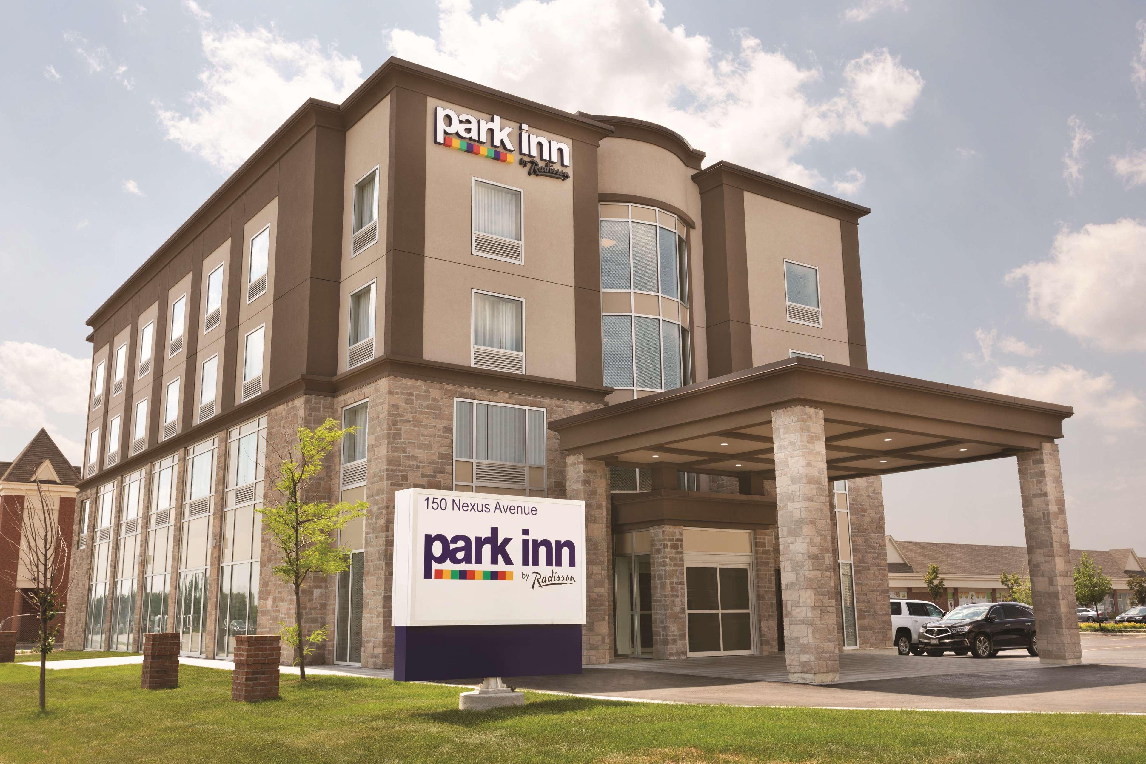 Park Inn By Radisson Brampton, On エクステリア 写真